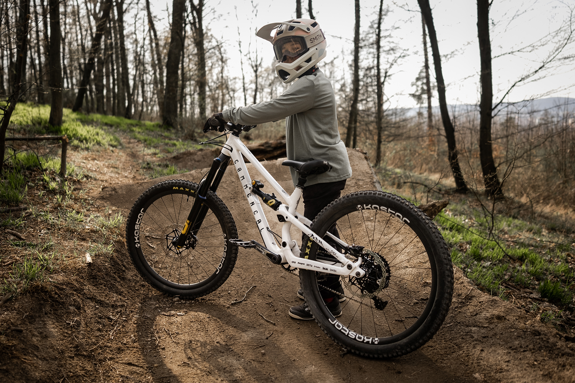 Commencal clash top junior 2019